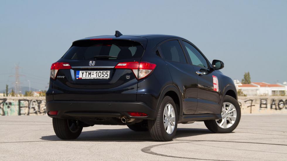 Honda Jazz Crosstar Hybrid Vs Honda HR-V