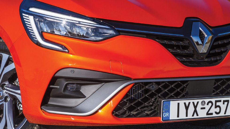 Η σειρά RS-Line έχει την υπογραφή της Renault Sport, του τμήματος υψηλών επιδόσεων της γαλλικής φίρμας.