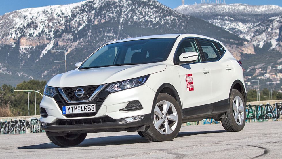 Peugeot 2008 Vs Nissan Qashqai