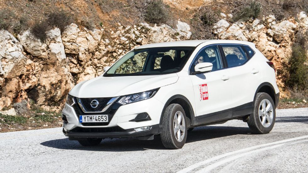 Peugeot 2008 Vs Nissan Qashqai