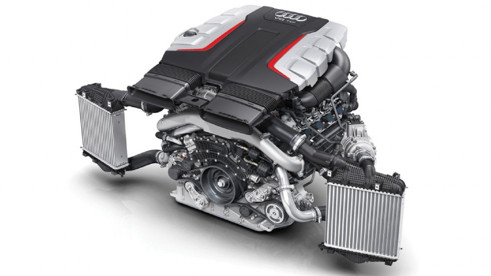 O 4λιτρος V8 turbodiesel λανσάρει ηλεκτρικό turbo μαζί με 2 συμβατικά για να φτάσει τα 435 άλογα και τα 900 Nm ροπής (1.000-3.500 σ.α.λ.)