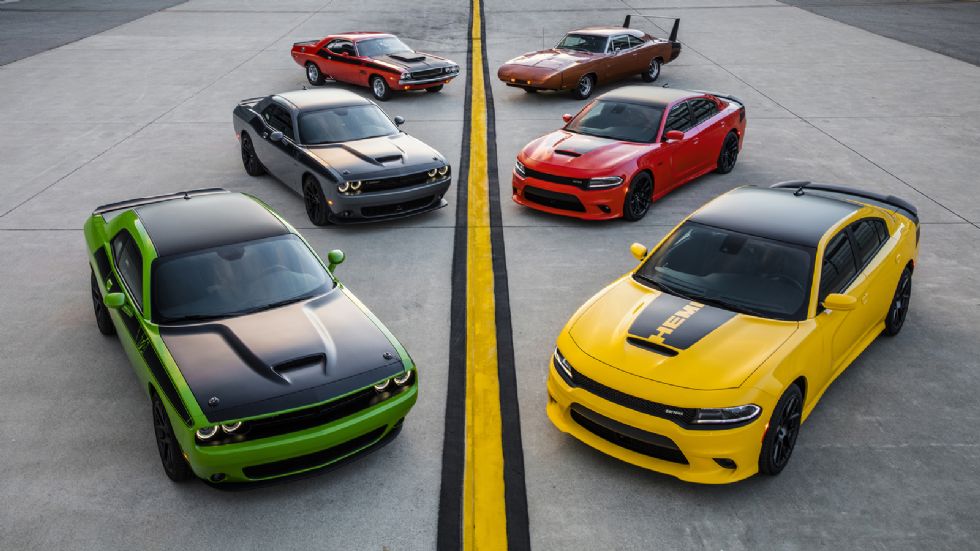 Η Dodge επαναφέρει στη «ζωή» τα Challenger T/A και Charger Daytona. Δείτε το πώς…