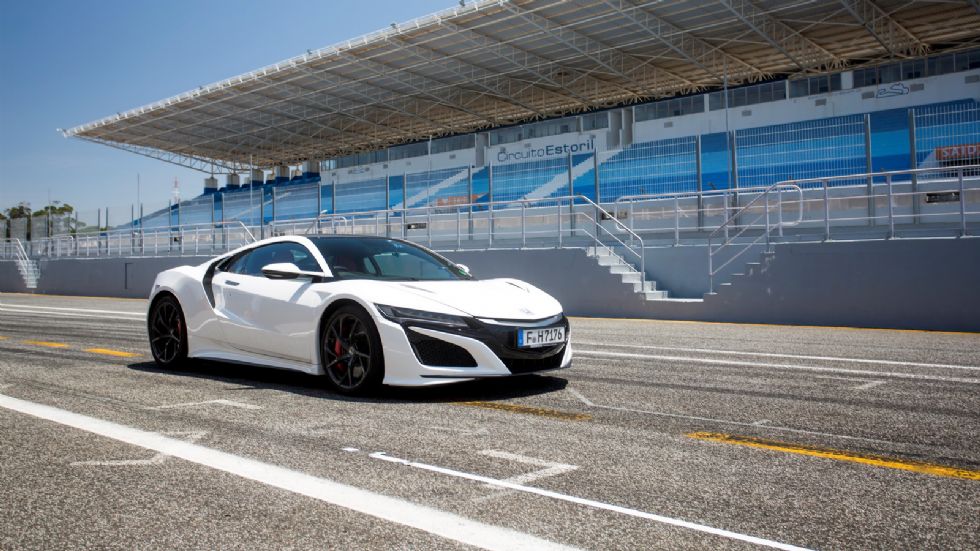 Νέες εικόνες Honda NSX