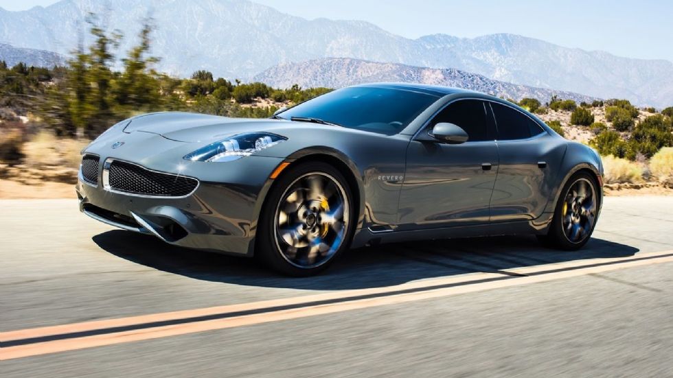 Το Fisker Karma συνεχίζει αναβαθμισμένο με άλλο όνομα -Revero- και υπό νέα εταιρεία, την Karma Automotive της κινέζικης Wanxiang. H τιμή ξεκινάει από τα 130.000 δολάρια.