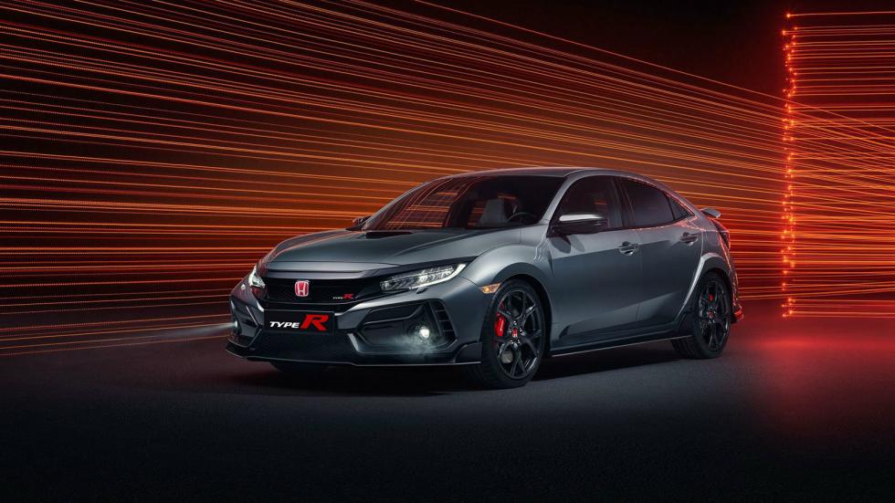 Η πιο αξιοσημείωτη διαφορά στο styling μεταξύ του Civic Type R Sport Line και όλων των άλλων είναι η αφαίρεση της μεγάλης αεροτομής στο πίσω μέρος.