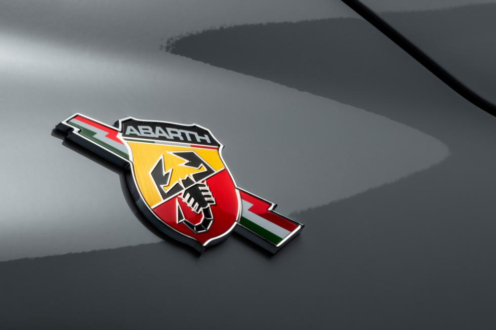 Nέο Abarth Pulse: Crossover επιθετικό και trendy made in Brazil