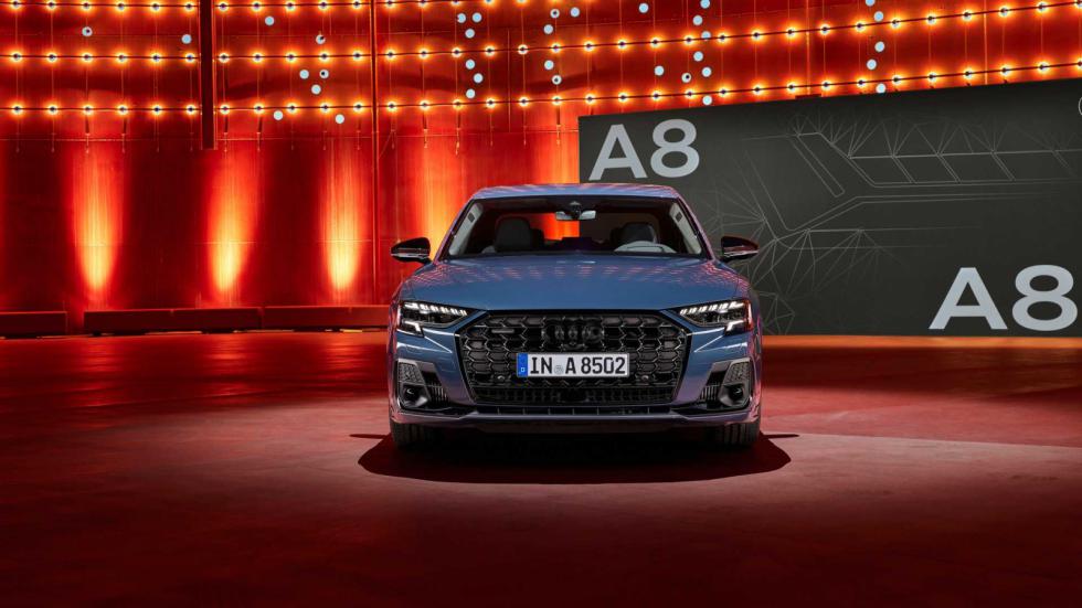 Aνανεωμένο Audi A8: Νέα γρίλια, πιο hi-tech & σε S line έκδοση