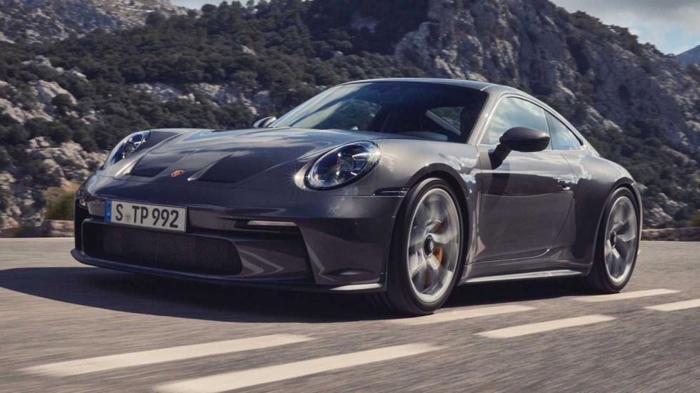 Η νέα Porsche 911 GT3 Touring «πέταξε» την αεροτομή και ήρθε  