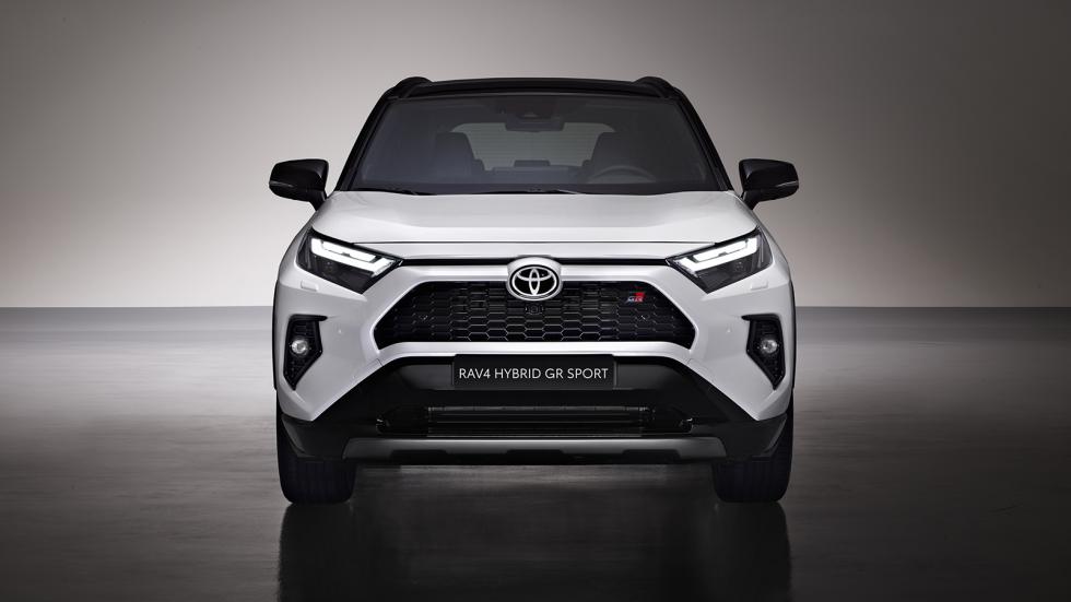 Νέο Toyota RAV4 GR Sport: Υβριδικό και Plug-in με έως 306 άλογα