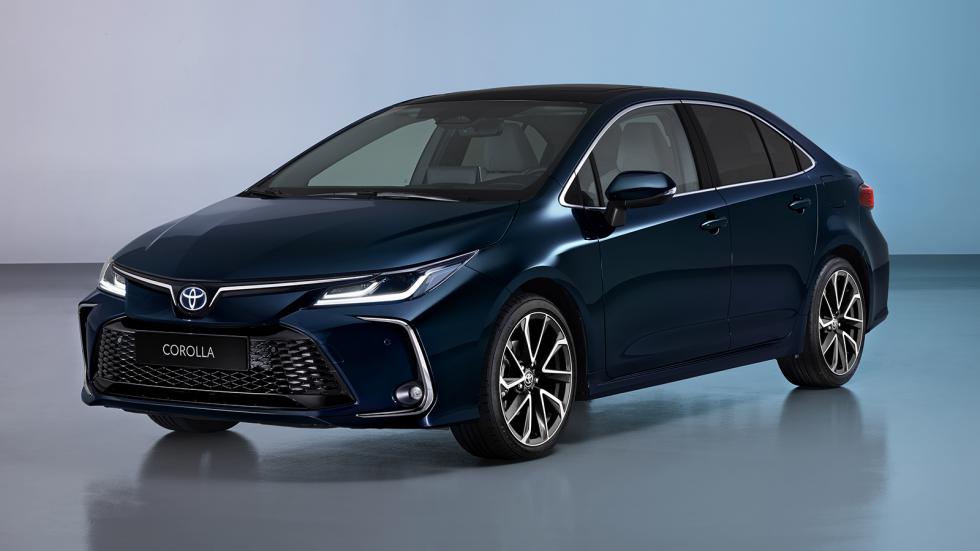 Ανανεωμένη Toyota Corolla: Έως 196 άλογα & δύο νέες μεγάλες οθόνες