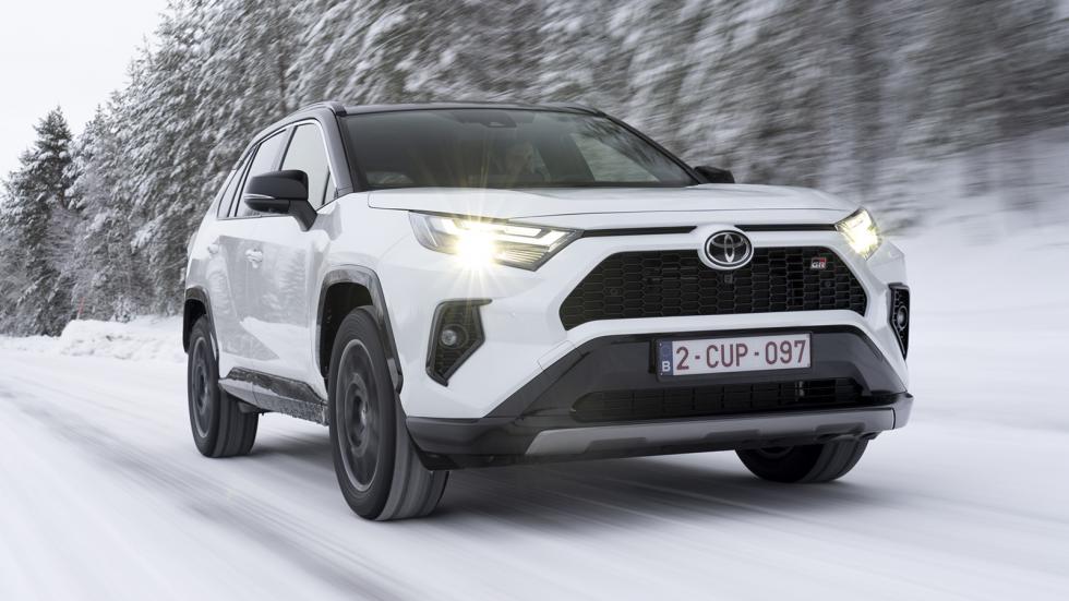 Toyota RAV4 GR Sport: Απαράμιλλο, υβριδικό & Plug-in από 52.650€