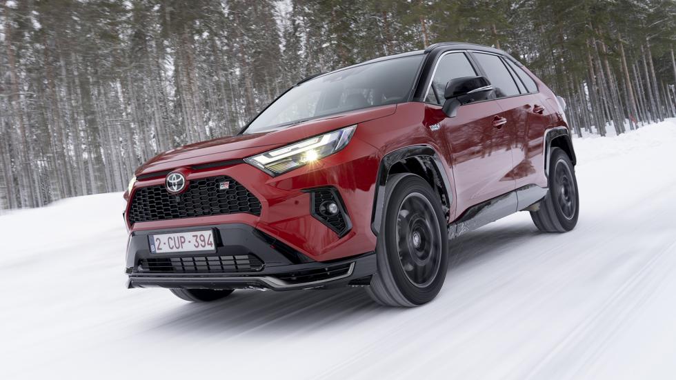 Toyota RAV4 GR Sport: Απαράμιλλο, υβριδικό & Plug-in από 52.650€