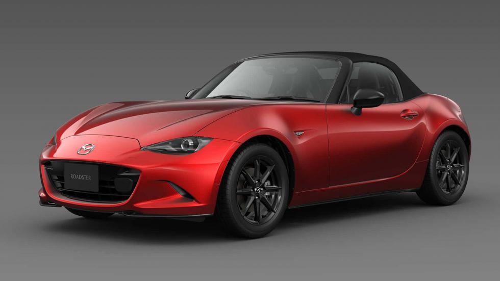 Με νέα LED φώτα και infotainment το αναβαθμισμένο Mazda MX-5