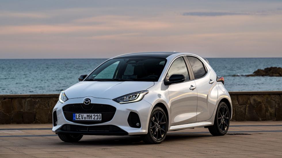 Οδηγούμε το ανανεωμένο Mazda 2 Hybrid