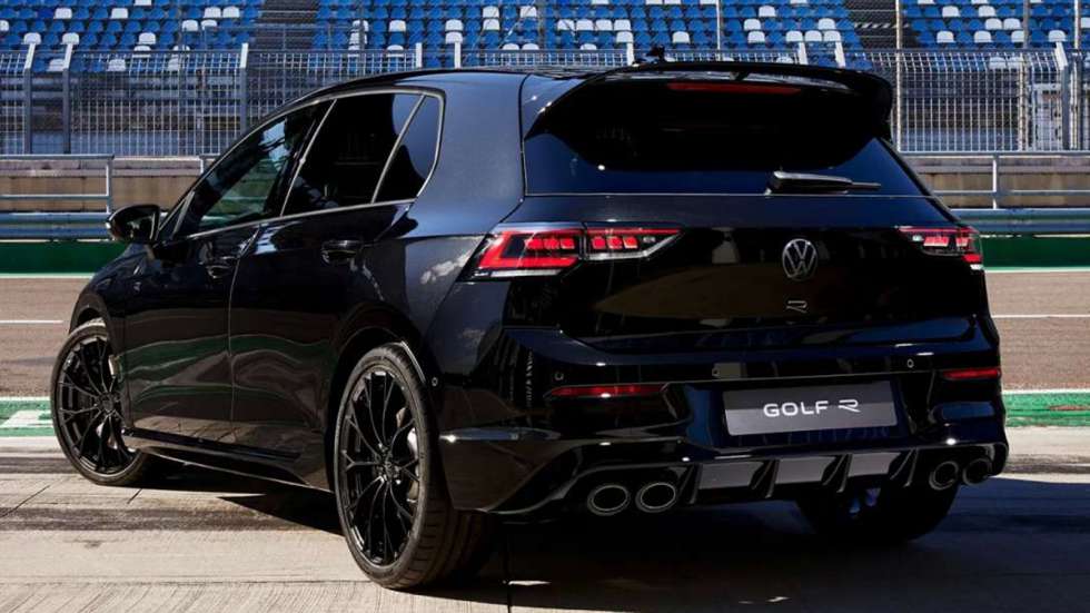 Οι τιμές των VW Golf R και Golf R Black Edition στην Ελλάδα