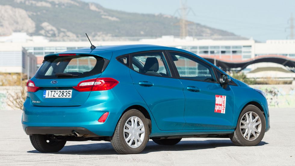 Στις βασικές diesel εκδόσεις: Fiesta ή Clio;