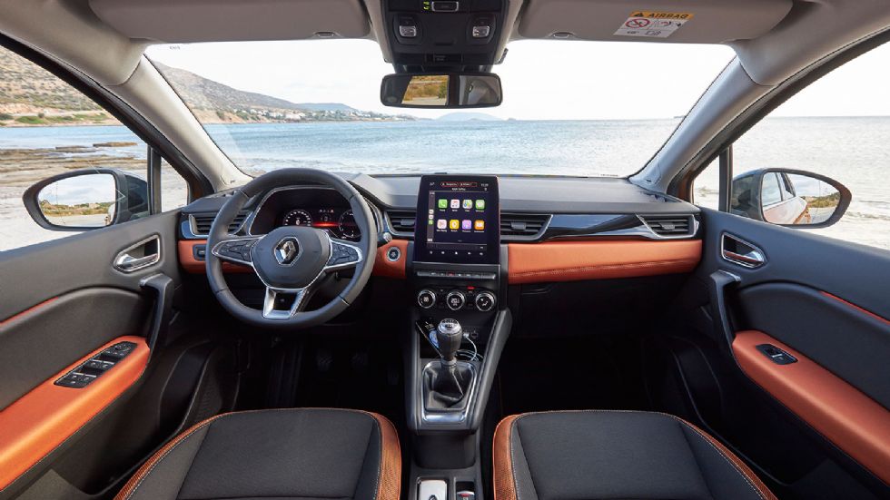 Tο νέο Renault Captur, παρουσιάζει ένα ποιοτικό και hi-tech προφίλ, με μεγάλη οθόνη αφής 7ΆΆ και μαλακό στην αφή υλικό στο ταμπλό.