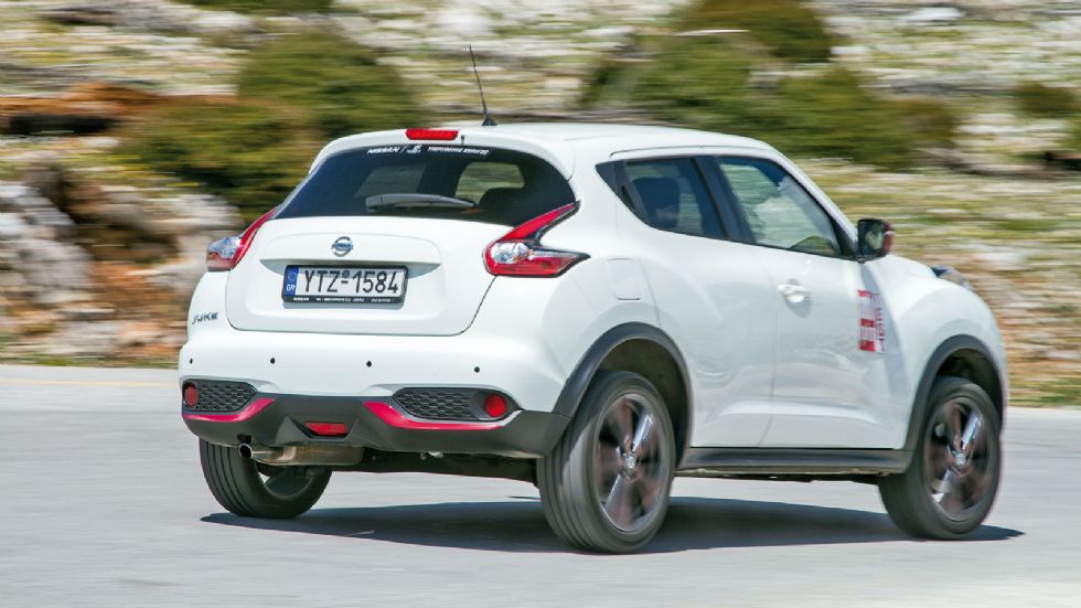 Το εκκεντρικό αλλά ξεχωριστό εμφανισιακά compact crossover της Nissan, το Juke,  διαθέτει ευχάριστη οδική συμπεριφορά.