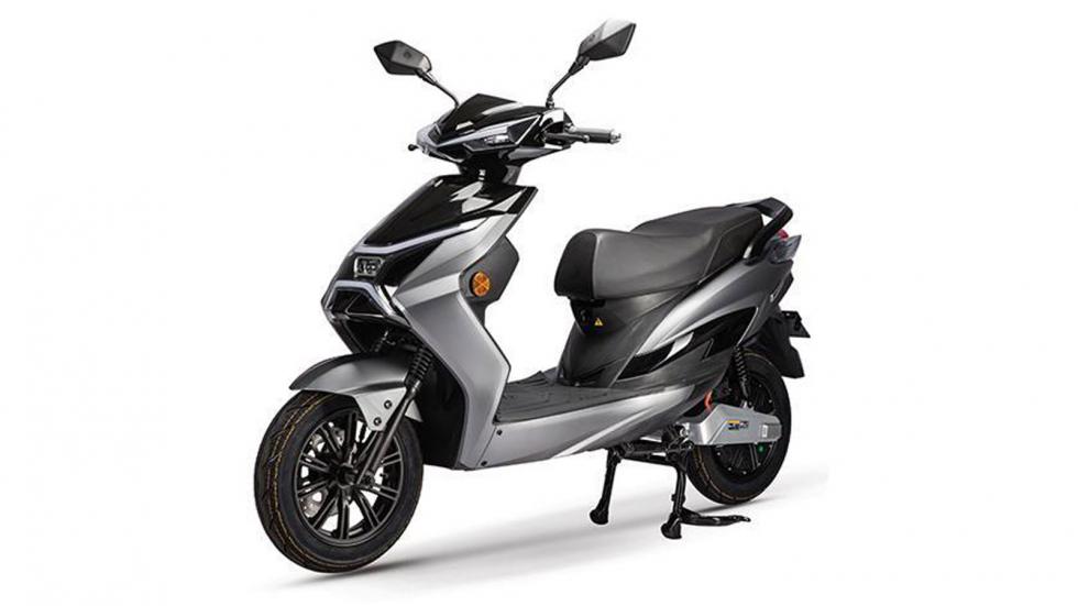 10 + 1 ηλεκτρικά scooter στα 2000 Watt από 1.285 ευρώ (με επιδότηση)