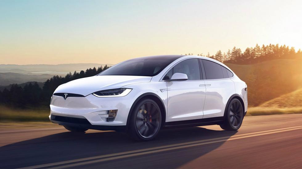 Tο Model X, προσφέρει και μια νέα επιλογή 7 θέσεων.