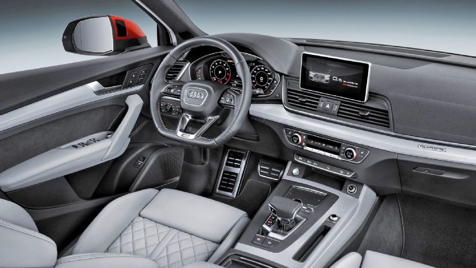 Ο ψηφιακός πίνακας οργάνων Audi Virtual Cockpit ξεχωρίζει στο πολυτελές και ευρύχωρο εσωτερικό του νέου Q5.