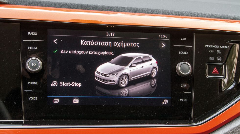 Tο Composotion Media της VW διαθέτει πλήρη έλεγχο των λειτουργιών του Polo σας, από απενεργοποίηση του ESP μέχρι και τον κλιματισμό.
