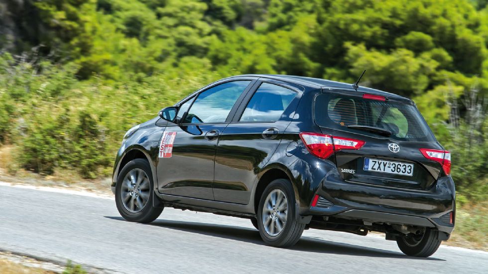 Η ευελιξία του Toyota Yaris δεν παίζεται, ενώ η συμπεριφορά του συνολικά είναι ομοιογενής και απόλυτα προβλέψιμη.