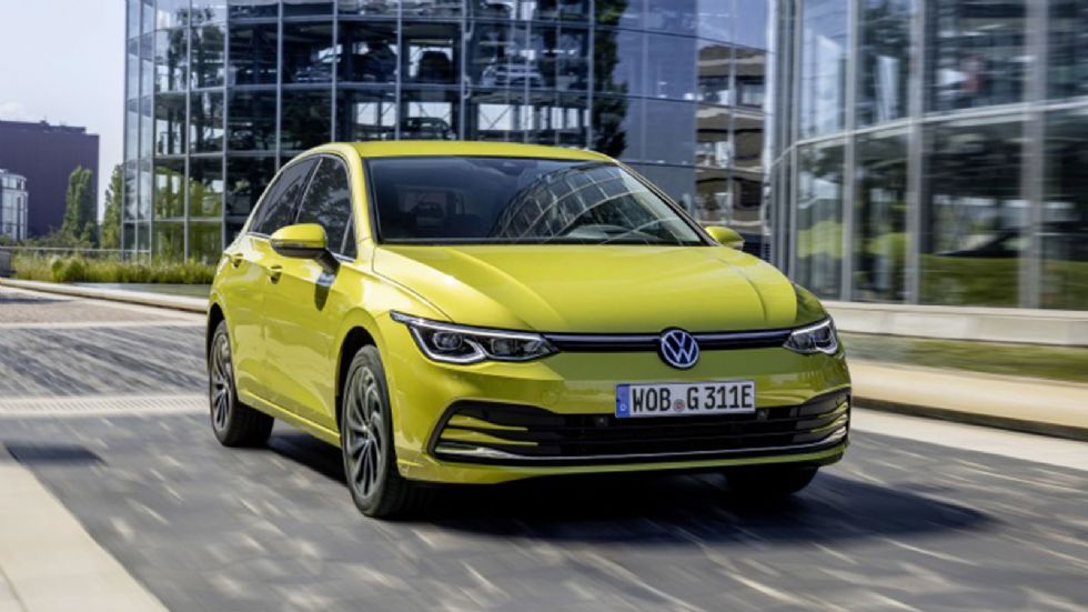 To plug-in υβριδικό VW Golf είναι διαθέσιμο στη χώρα μας σε έκδοση e-Hybrid με 204 άλογα και με 245 άλογα ως Golf GTE.
