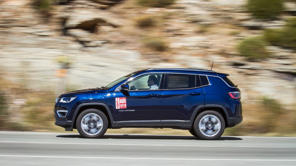 Νέος πρωταθλητής αναδείχτηκε το Jeep Compass με επίδοση 7,9 ΜΜΙ μέγιστων δονήσεων και χύνοντας 27 γρ. νερό από το ποτήρι μας.