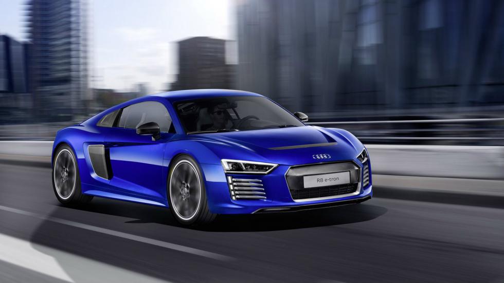 To R8 e-tron ένα supercar, που υποσχόταν «μαγικές» επιδόσεις με μηδενικές εκπομπές ρύπων κι ελάχιστες καταναλώσεις ηλεκτρικής ενέργειας, δεν θα βγει στην παραγωγή από την Audi.
