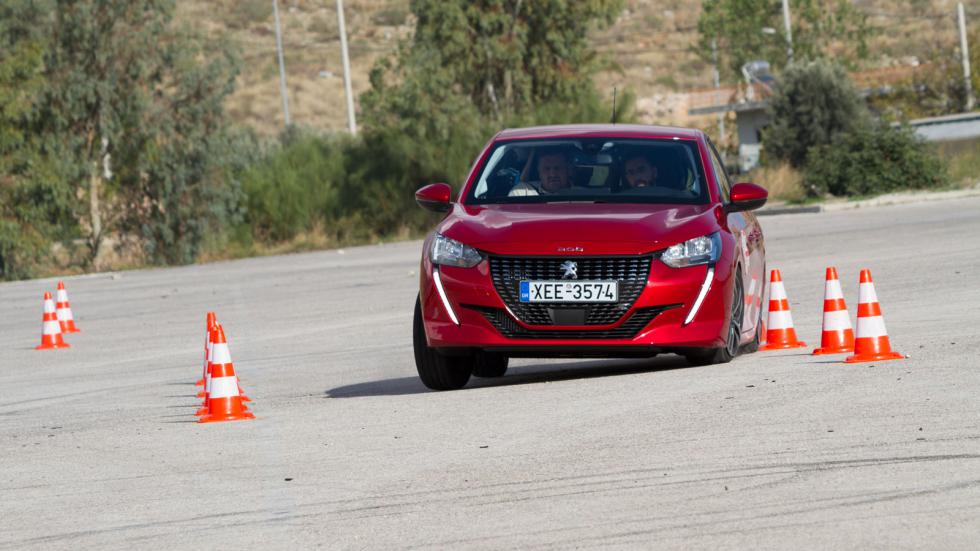 Ford Fiesta Vs Peugeot 208: Τα δύο πιο «στριφτερά» μικρά στον τάρανδο!