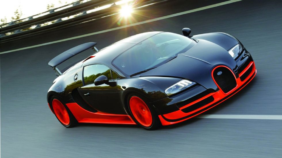 Η Bugatti Chiron Super Sport θα μπορούσε να αποτελέσει το διάδοχο μοντέλο της εικονιζόμενης Bugatti Veyron Super Sport.