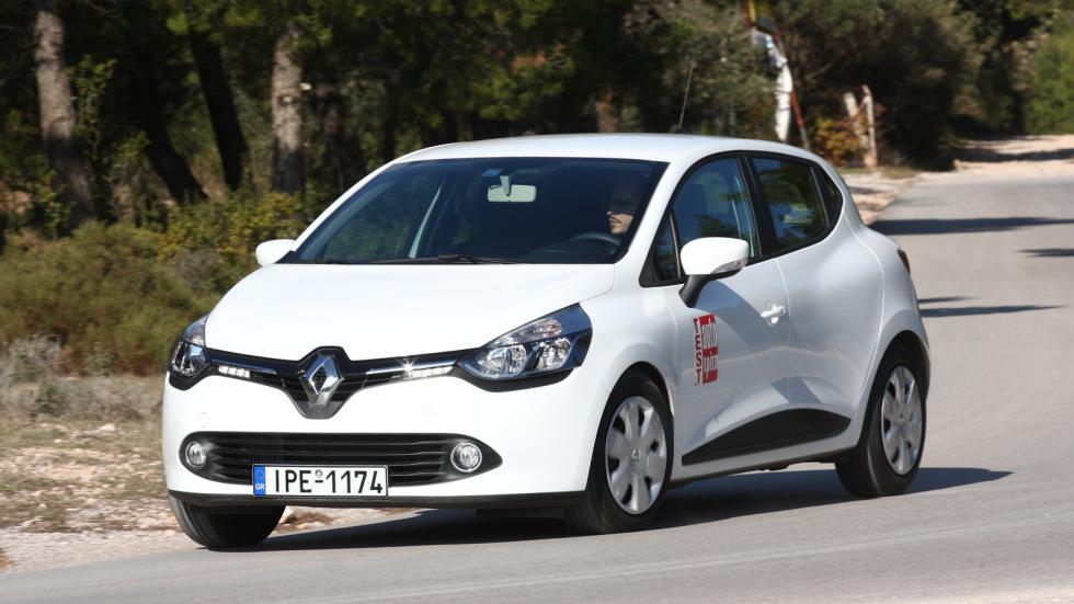 Το Clio diesel είναι το πιο οικονομικό μοντέλο σε μέση κατανάλωση της προηγούμενης δεκαετίας. Μεγάλο πλεονέκτημα η κατανάλωση σε ταξίδι, όπου καίει μόλις 3,7 λτ/100 χλμ..