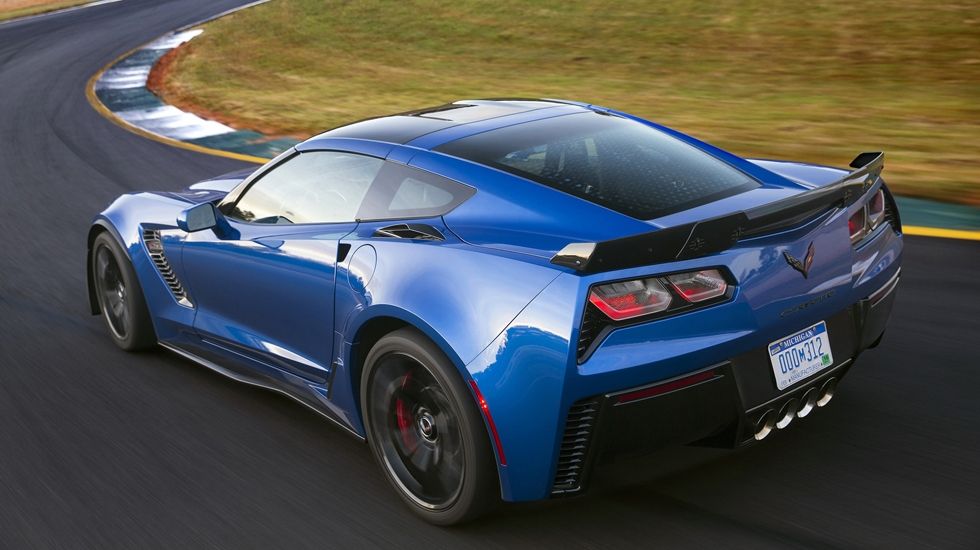 Η νέα Corvette Z06 αποδίδει 659 ίππους ισχύος και 881 Nm ροπής, αποτελώντας τη γρηγορότερη και ισχυρότερη Corvette που φτιάχτηκε ποτέ.