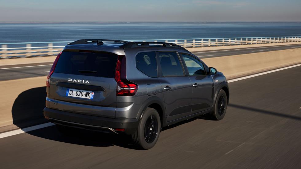 Νέο Dacia Jogger Hybrid: Οδηγούμε το πρώτο υβριδικό Dacia