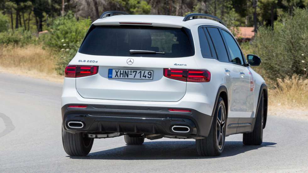 Δοκιμή: Mercedes GLB 220d 4MATIC | 4κίνητη SUVάρα με 1.200 χλμ. ανά γέμισμα