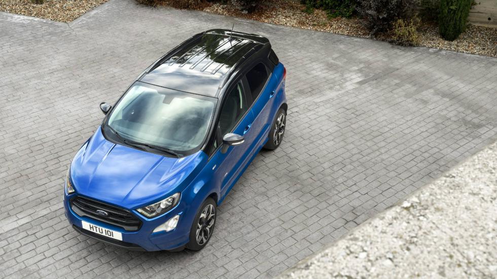 Το EcoSport κρύβει στη φαρέτρα του τον νέο τετρακύλινδρο EcoBlue υπερτροφοδοτούμενο diesel κινητήρα απόδοσης 125 ίππων με 300 Nm ροπής, που συνδυάζεται με ένα ολοκαίνουργιο μηχανικό κιβώτιο 6 σχέσεων.