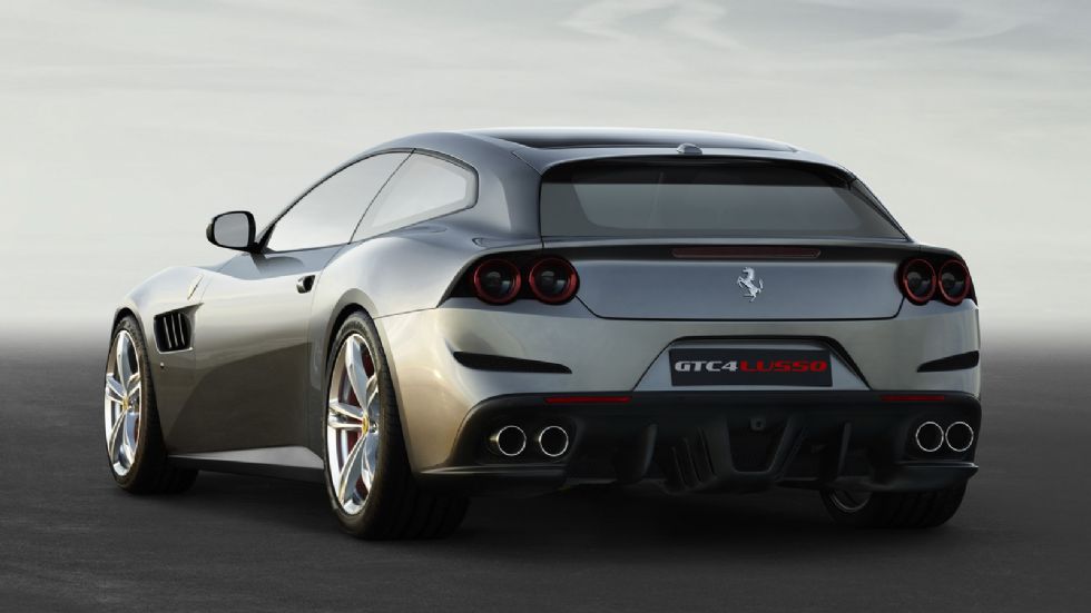 Η Ferrari GTC4Lusso διαθέτει το 4RM-S, ένα σύστημα διεύθυνσης στους πίσω τροχούς, το οποίο συνεργάζεται με την 4κίνηση, το ηλεκτρονικό διαφορικό και την ενεργητική ανάρτηση.