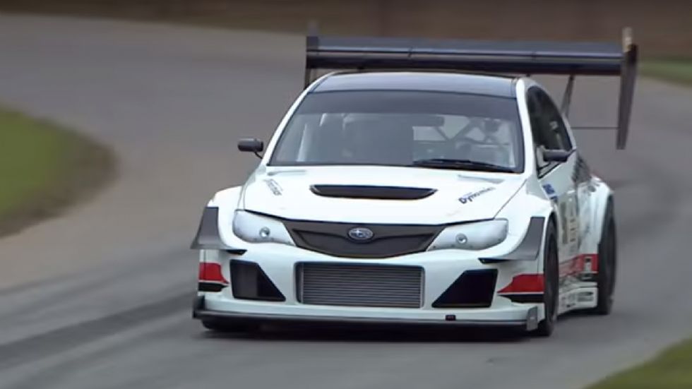 O Olly Clark επέστρεψε στο Goodwood Festival of Speed με το Subaru Impreza «Gobstopper II» των 780 ίππων και ήταν ο καλύτερος όλων. 