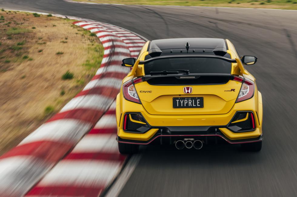 Νέο ρεκόρ από το Honda Civic Type R πριν «συνταξιοδοτηθεί»