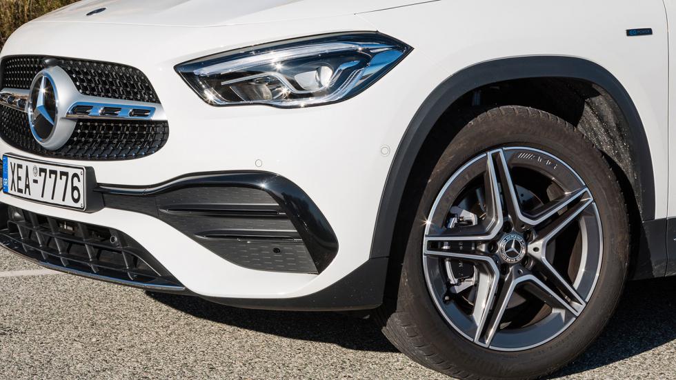 EQA Vs GLA 250e: Ηλεκτρική ή Plug-in Mercedes στα ίδια λεφτά;