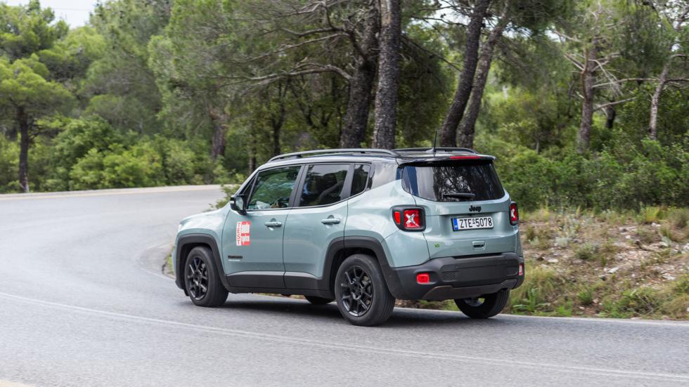 Fiat 500X vs Jeep Renegade: Ιταλικό SUV πόλης με βενζίνη ή ήπια υβριδικό Jeep με +7,5 χιλιάρικα;