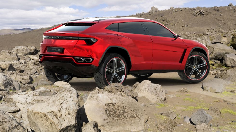 Νέες πληροφορίες για το SUV της Lamborghini κάνουν λόγο για υβριδική έκδοση.