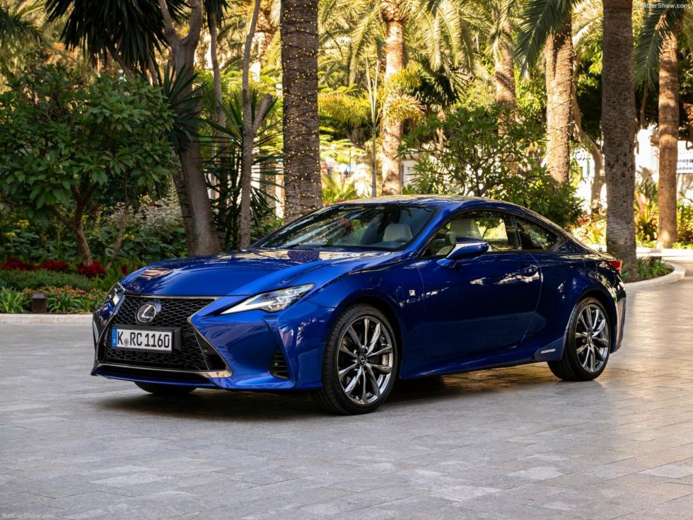 Το Lexus RC.