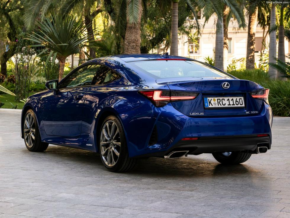 Αποχωρούν από τη Δ. Ευρώπη τα Lexus CT, IS και RC