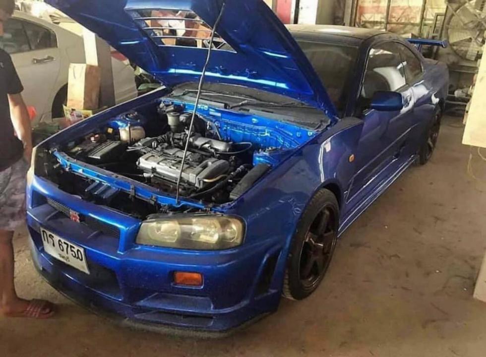 Αγόρασε θρυλικό Nissan GT-R R34 μόνο με 6.700 ευρώ!