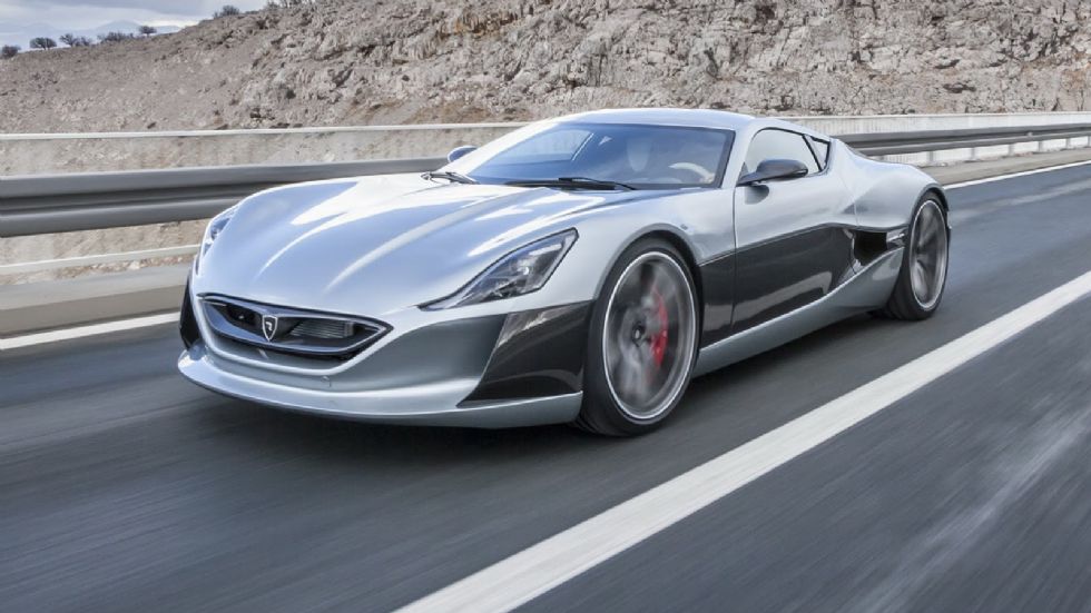 Η παραγωγή του Rimac Concept_One θα περιοριστεί σε μόλις 8 μονάδες και για την ώρα η τιμή του δεν έχει ανακοινωθεί. 