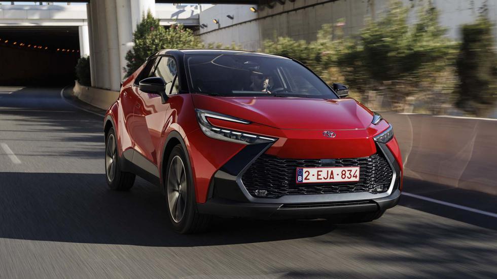 Τα 5 κρυφά τρικ που έχει το νέο Toyota C-HR 