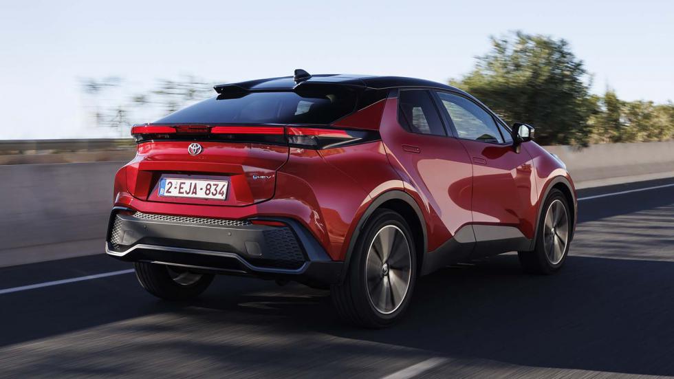 Τα 5 κρυφά τρικ που έχει το νέο Toyota C-HR 