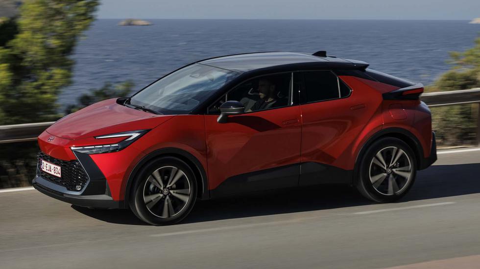 Τα 5 κρυφά τρικ που έχει το νέο Toyota C-HR 